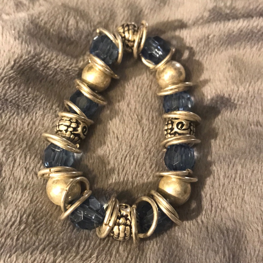 Beaded bracelet